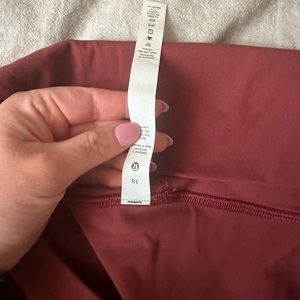 Lululemon legging size 18. Never worn